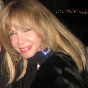 Meet your Posher, Sheila